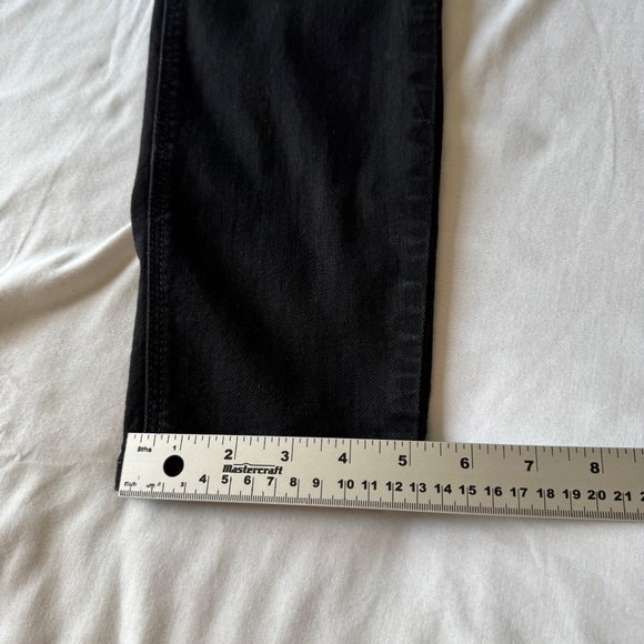 Old Navy High Rise Rockstar Women's Super Skinny Jeans Black Size 16 Stretchy - Picture 11 of 13